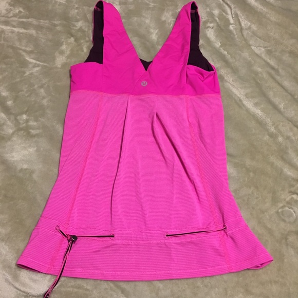 Lululemon pink workout tank w/ tie thought bottom - Picture 2 of 7